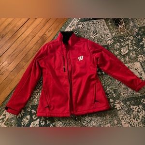 Red light weight cold weather water resistant uw-madison jacket